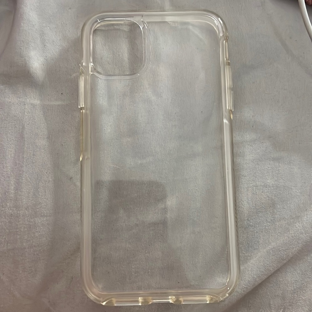 Clear IPhone 11 OtterBox Case